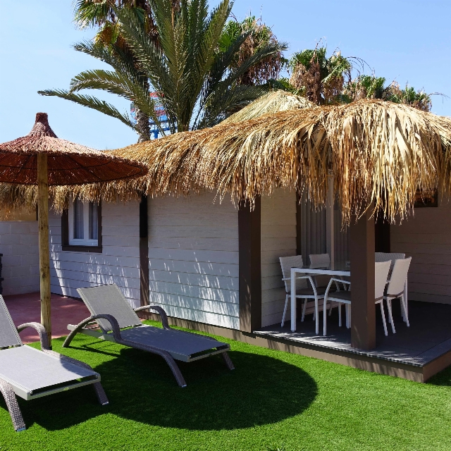 Campings, resorts y complejos turísticos
